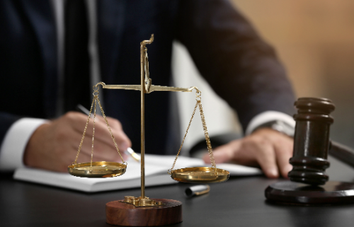 1651803917207868.png 判决.png