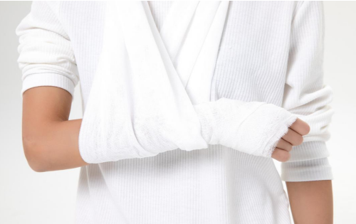 1652860153434779.png 受伤1.png