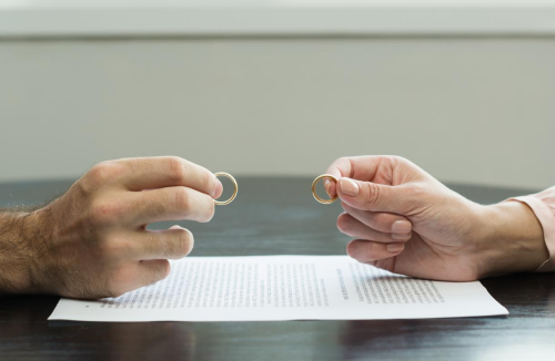 1695889065454420.png 婚姻3.png