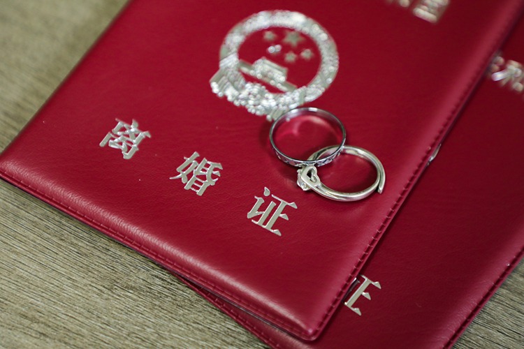 冠领律师代理北京顺义离婚纠纷案胜诉
