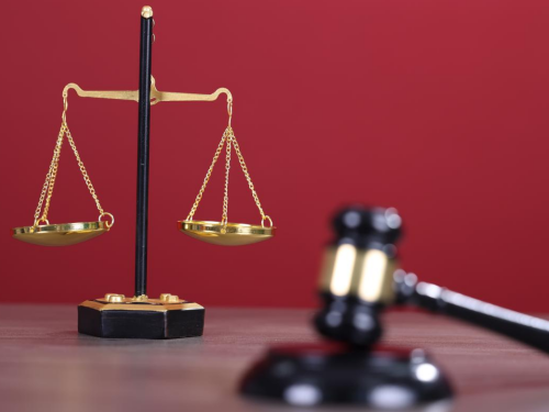 29平共有房屋藏多年恩怨,冠领律师情法并用助委托人拿到18.8万占有使用费-2 29平共有房屋藏多年恩怨,冠领律师情法并用助委托人拿到18.8万占有使用费-2