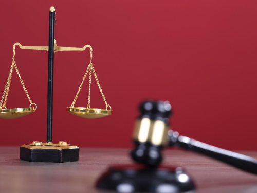 冠领律师代理福建福州确认赠与合同无效纠纷案胜诉帮助老人讨回房产-1